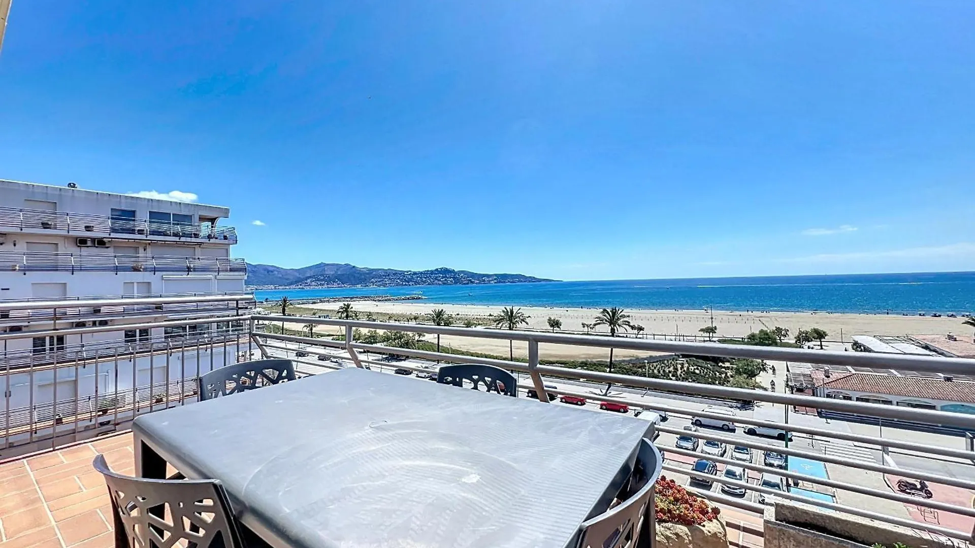 Bahia II 605 - Magnifivo Piso Vista Al Mar De 2 Ha Apartment Empuriabrava